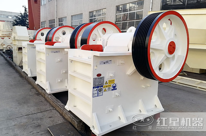 小型碎石機(jī)器有哪些？多少錢(qián)一臺(tái)？